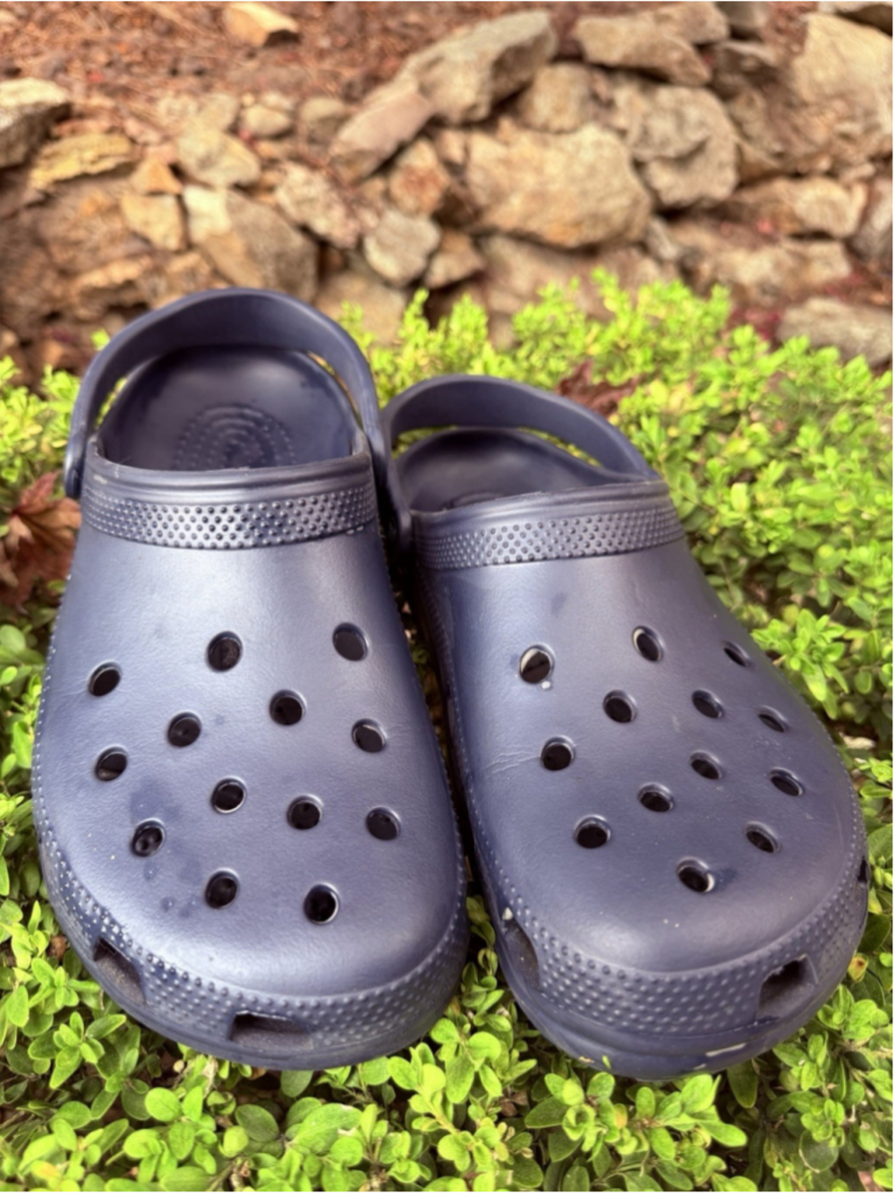 Crocs Classic Clog Navy Blue Men’s US 11 Slip On Shoes Logo Accent like New